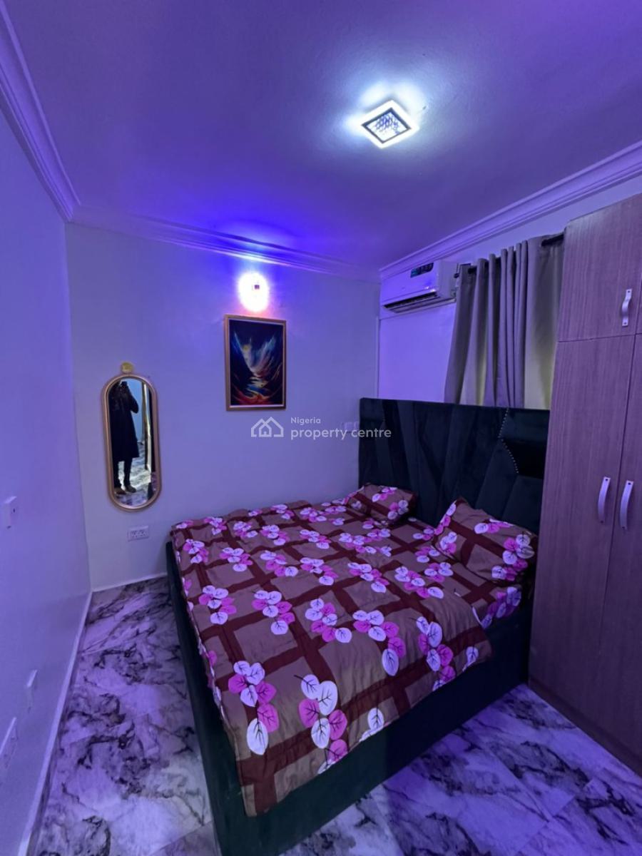 2 Bedrooms Apartment with Amazing Views in Every Direction, Lakeview Estate Phase 2, Amuwo Odofin, Lagos, Flat / Apartment Short Let