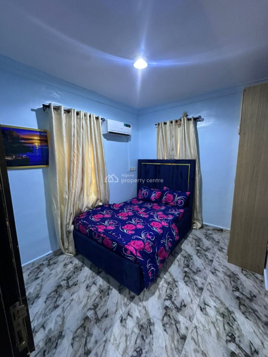 2 Bedrooms Apartment with Amazing Views in Every Direction, Lakeview Estate Phase 2, Amuwo Odofin, Lagos, Flat / Apartment Short Let