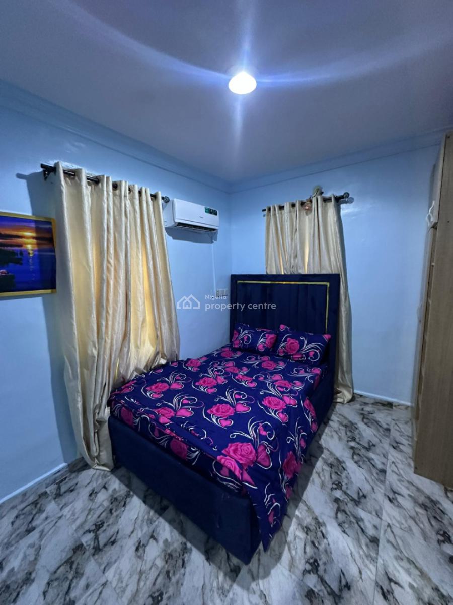 2 Bedrooms Apartment with Amazing Views in Every Direction, Lakeview Estate Phase 2, Amuwo Odofin, Lagos, Flat / Apartment Short Let