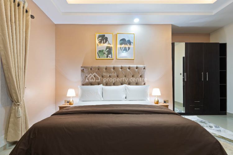 Luxury 3 Bedroom with Spacious Rooms, Admiralty, Lekki Phase 1, Lekki, Lagos, Flat / Apartment Short Let