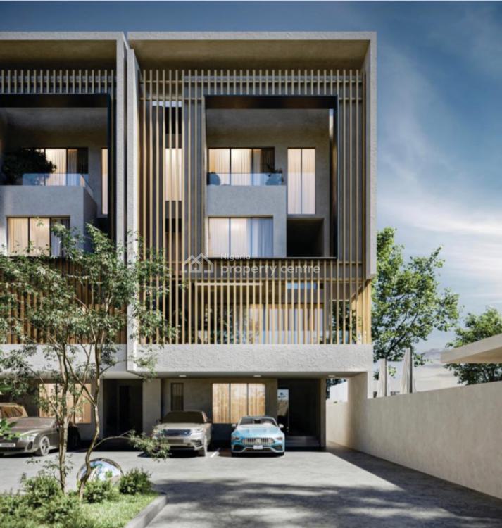 For Sale Luxury 5 Bedroom Town House (pay In Installments), Banana