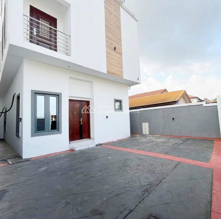 For Sale 5 Bedroom Duplex, Magodo, Lagos 5 Beds, 5 Baths Nigeria