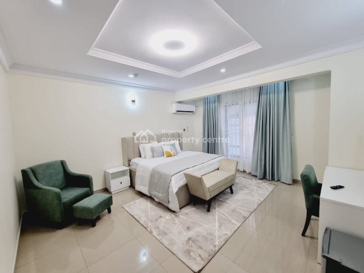 Luxury 4 Bedrooms with Pool & Snooker, Ikeja Gra, Ikeja, Lagos, Flat / Apartment Short Let