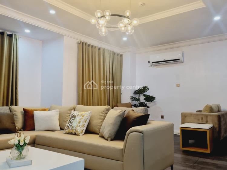 Luxury 4 Bedrooms with Pool & Snooker, Ikeja Gra, Ikeja, Lagos, Flat / Apartment Short Let