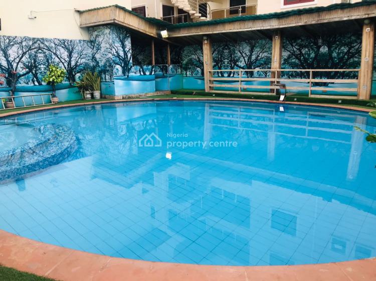 For Rent 3 Bedroom Flat, Lawson, Ikoyi, Lagos 3 Beds, 3 Baths