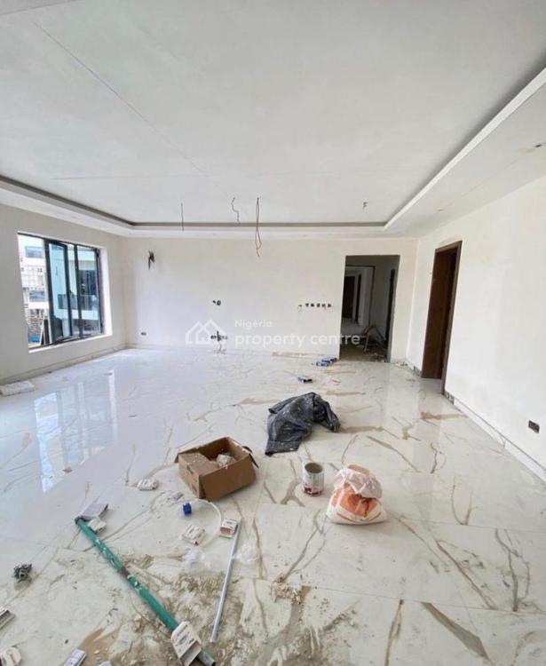 Exquisitely Finished 3 Bedroom Apartment, Lekki Phase 1, Lekki, Lagos, Flat / Apartment for Sale