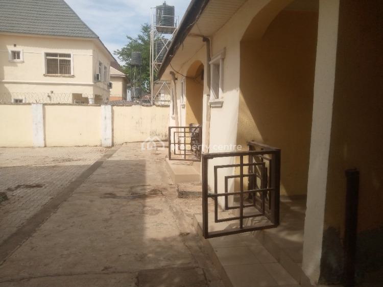 For Rent Clean 2bedroom Bq Pop 3toilets With Wardrobes And Kitchen