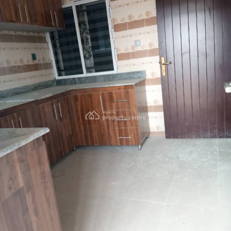 For Rent 2 Bedroom Flat, Estate Phase 1, Ojodu, Lagos 2 Beds