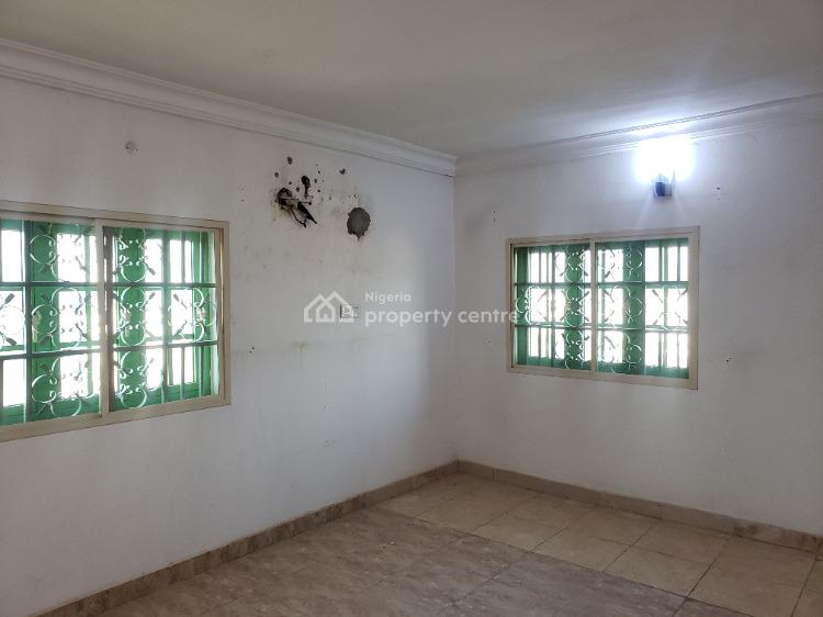 Standard 4 Bedroom Flat, Legislative Quarters, Apo, Abuja, Flat / Apartment for Rent