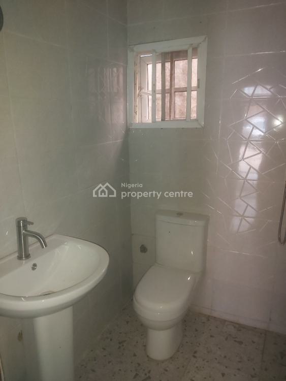 2-bedroom Flat, Agadez Crescent, Wuse 2, Abuja, Flat / Apartment for Rent