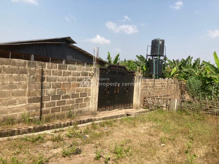 For Sale Farm House In 1500sqm, Alafia Street, Ibadan, Oyo Nigeria