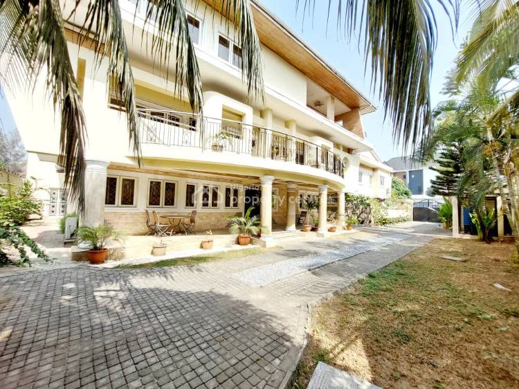 For Rent Massive 8 Bedroom Fully Detached House, Banana Island, Ikoyi, Lagos 8 Beds, 8 Baths