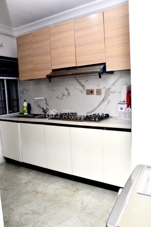 3 Bedroom Flat, Lekki Phase 1, Lekki, Lagos, Flat / Apartment Short Let