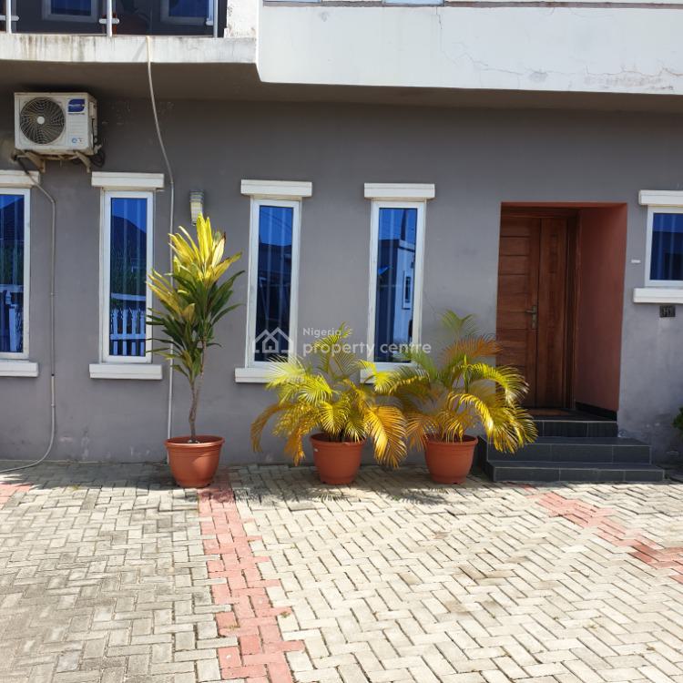 Orchid House Stylish 3 Bedroom Terrace Duplex . Ac .wifi, Van Daniels Street . Orchid Road, Lekki, Lagos, Terraced Duplex Short Let
