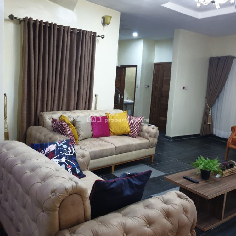 Orchid House Stylish 3 Bedroom Terrace Duplex . Ac .wifi, Van Daniels Street . Orchid Road, Lekki, Lagos, Terraced Duplex Short Let