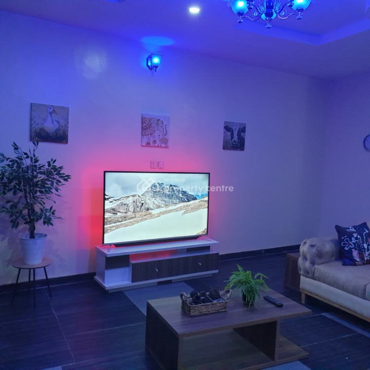 Orchid House Stylish 3 Bedroom Terrace Duplex . Ac .wifi, Van Daniels Street . Orchid Road, Lekki, Lagos, Terraced Duplex Short Let