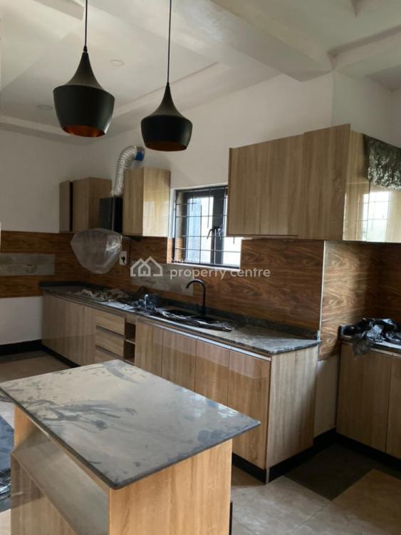 For Sale Tastefully Finished 3 Bedroom With Air Conditioner And