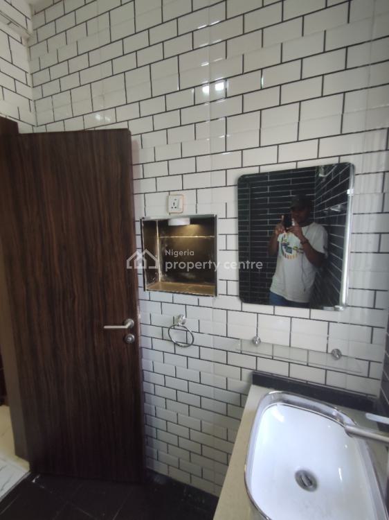 Luxurious 2 Bedrooms Terrace with an Attached Bq, Katampe (main), Katampe, Abuja, Terraced Duplex for Sale