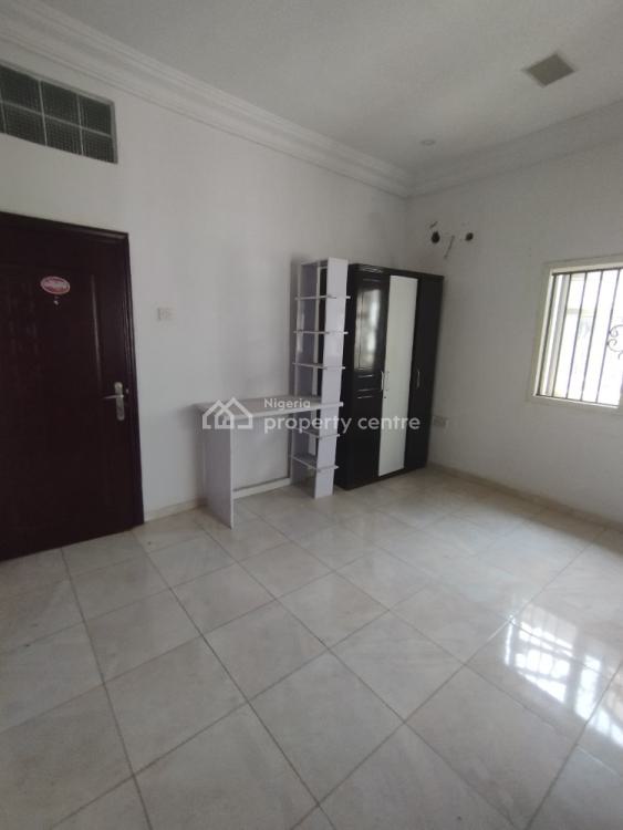 For Rent One Bedroom Apartment, Lekki Phase 1, Lekki, Lagos 1 Beds