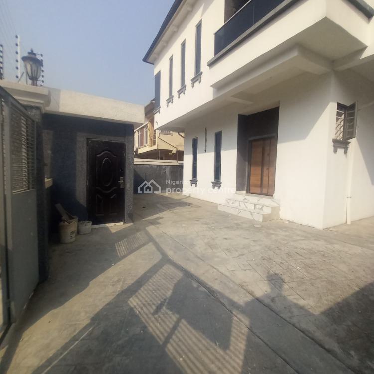 For Sale Luxury Royal Mansion, Chevy View Estate, Chevron Drive, Lekki