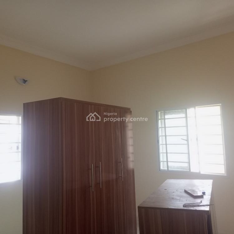 Luxury Two Bedroom, Scc Road, Ushafa, Bwari, Abuja, Flat / Apartment for Rent