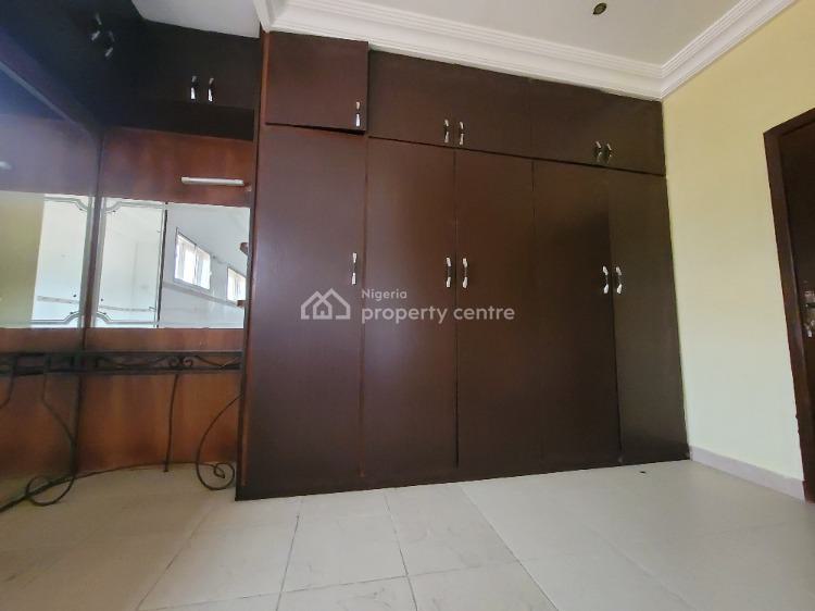 4 Bedrooms Detached Bungalow with Penthouse, Dobys Estate, Lekki, Lagos, Detached Bungalow for Rent