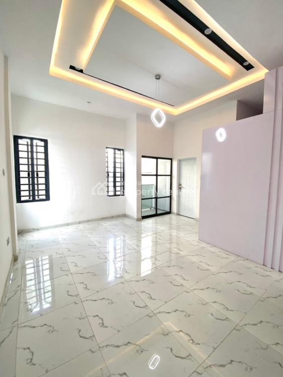 5 Bedroom Terrace, Ologolo, Lekki, Lagos, Terraced Duplex for Sale