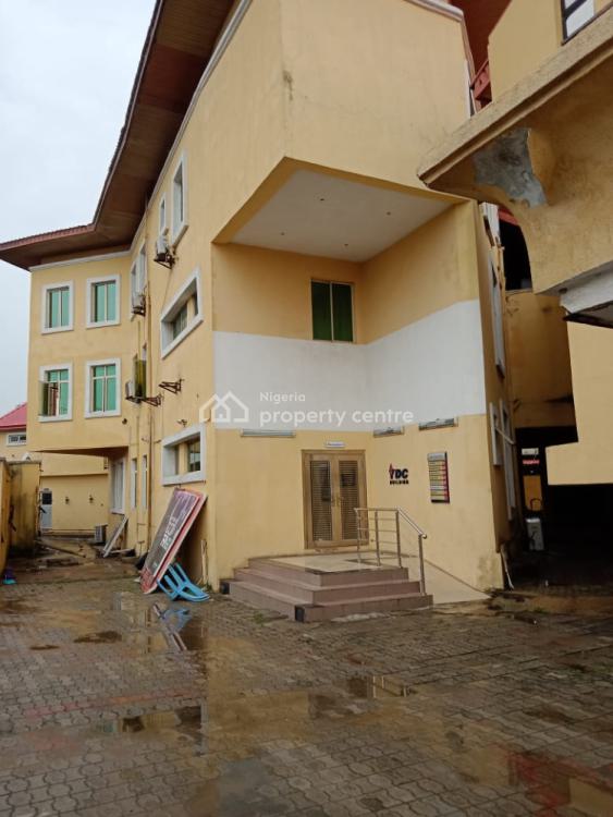 Massive Building, Mushin, Lagos, Warehouse for Sale