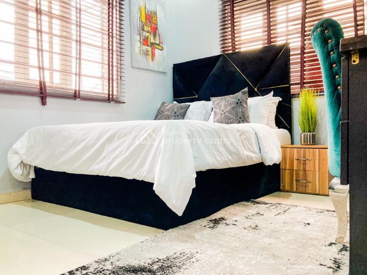 1 Bedroom Flat, Lekki Phase 2, Lekki, Lagos, Mini Flat (room and Parlour) Short Let
