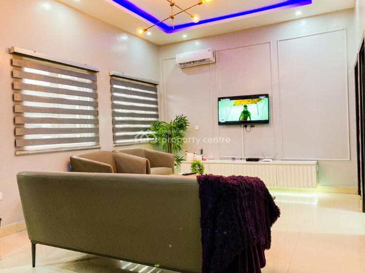 1 Bedroom Flat, Lekki Phase 2, Lekki, Lagos, Mini Flat (room and Parlour) Short Let