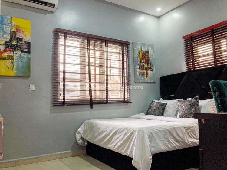 1 Bedroom Flat, Lekki Phase 2, Lekki, Lagos, Mini Flat (room and Parlour) Short Let