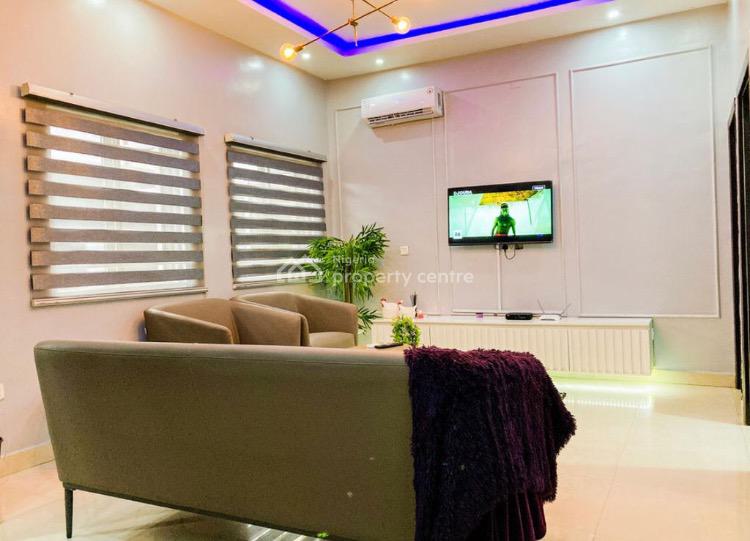 1 Bedroom Flat, Lekki Phase 2, Lekki, Lagos, Mini Flat (room and Parlour) Short Let