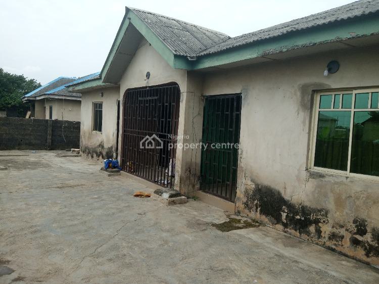 For Sale A Distressed 3 Units Of Mini Flat, Offin Road, Ikorodu, Lagos