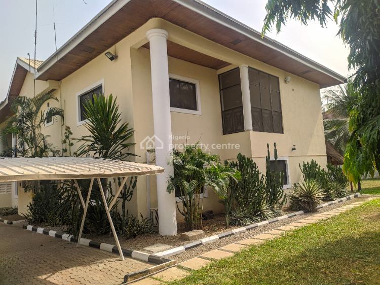 For Rent 5 Bedrooms Semidetached House With Bq In A Serene
