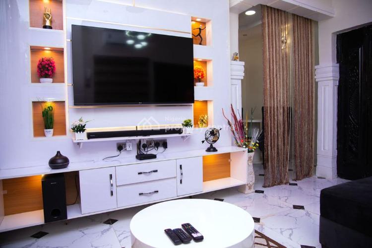 Exquisitely Furnished 2 Bedroom Apartment, Oyebanji Lawal Street, Egbeda, Alimosho, Lagos, Flat / Apartment Short Let