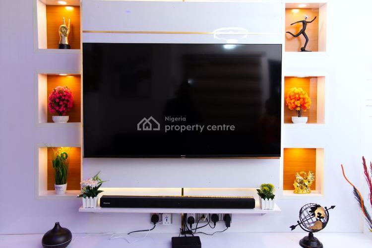 Exquisitely Furnished 2 Bedroom Apartment, Oyebanji Lawal Street, Egbeda, Alimosho, Lagos, Flat / Apartment Short Let