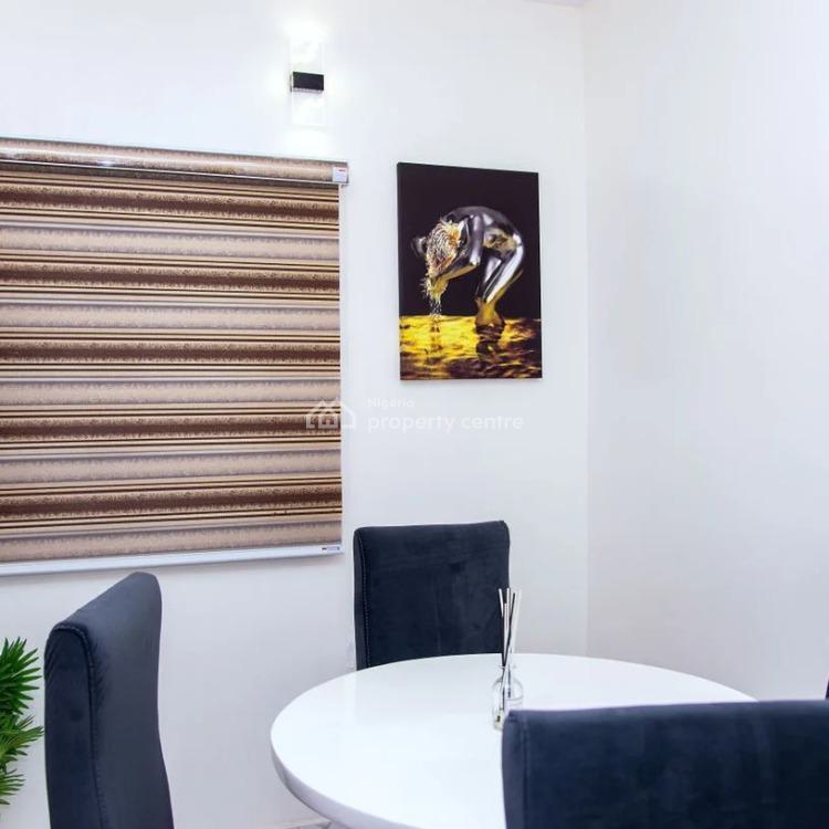 Exquisitely Furnished 2 Bedroom Apartment, Oyebanji Lawal Street, Egbeda, Alimosho, Lagos, Flat / Apartment Short Let