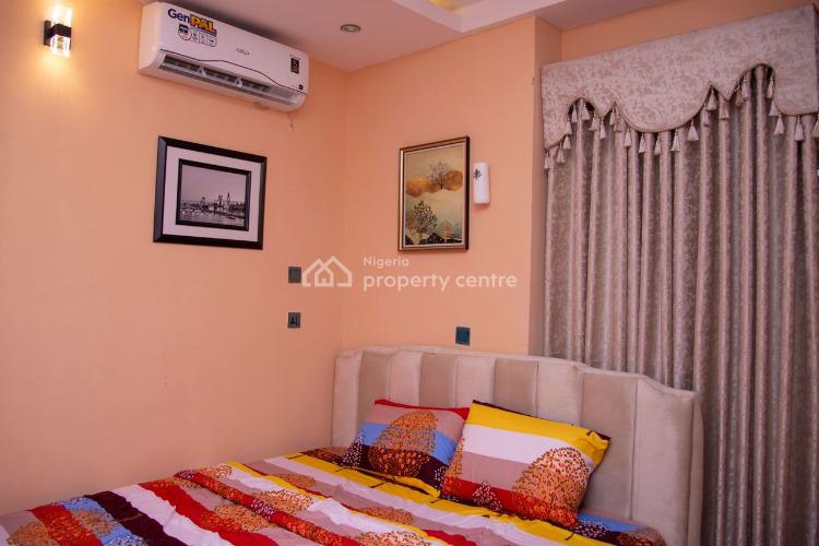 Exquisitely Furnished 2 Bedroom Apartment, Oyebanji Lawal Street, Egbeda, Alimosho, Lagos, Flat / Apartment Short Let