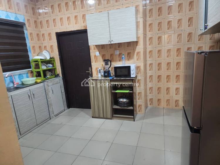 Exquisite 2 Bedroom Flat, Alconbury Road Woji, Obio-akpor, Rivers, Flat / Apartment Short Let