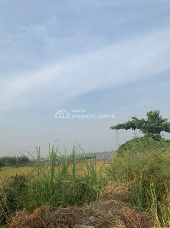 For Sale 500sqm Bare Land With Water View Available, Banana Island