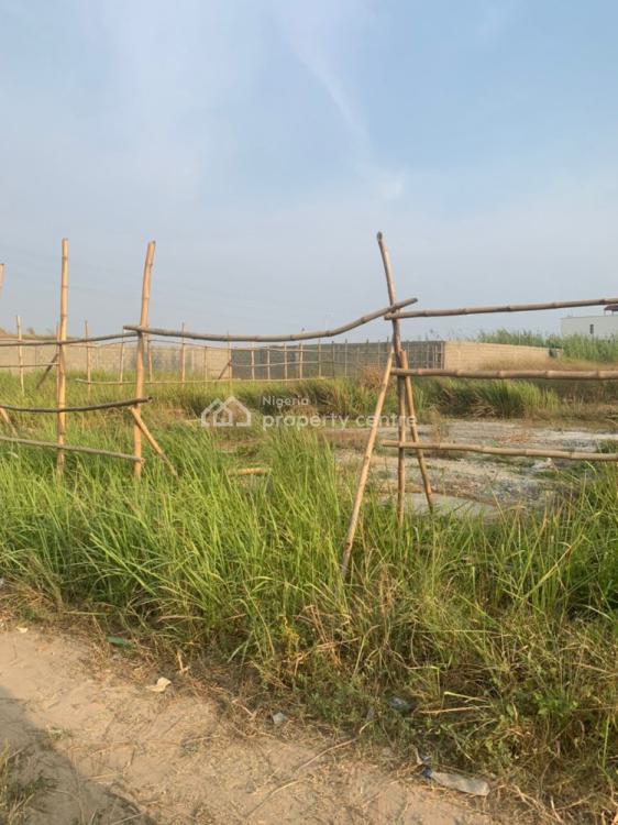 For Sale 500sqm Bare Land With Water View Available, Banana Island