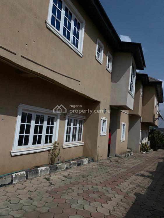 Modern 4 Bedrooms Duplex in a Spacious Compound, Idi-ishin, Jericho, Ibadan, Oyo, Semi-detached Duplex for Rent