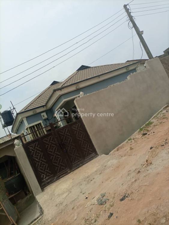 For Sale 3 Bedroom Detached Bungalow, IjuIshaga, Agege, Lagos 3