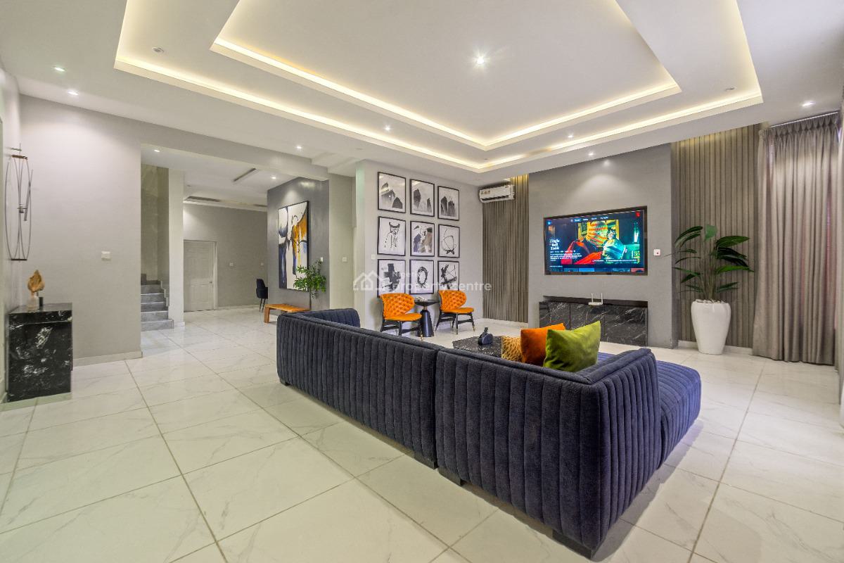 Super Lovely 4 Bedrooms Apartment, Victoria Island (vi), Lagos, Flat / Apartment Short Let