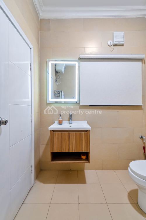 Zuma-white F3, Banana Island, Ikoyi, Lagos, Flat / Apartment Short Let