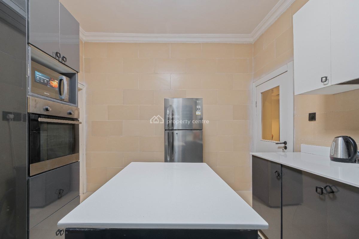 Zuma - White F3, Banana Island, Ikoyi, Lagos, Flat / Apartment Short Let