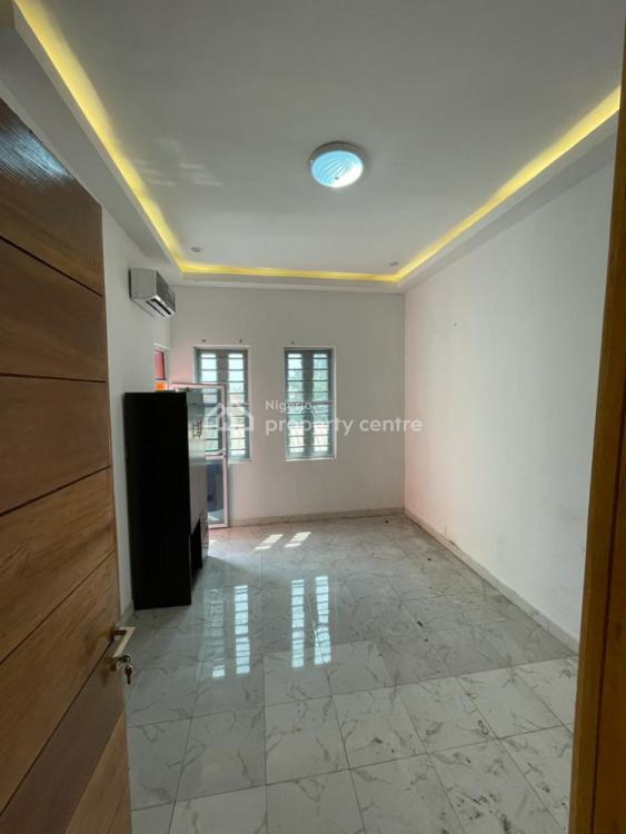 For Rent Luxury Studio Apartments, Murphy Adetoro Street, Igbo Efon