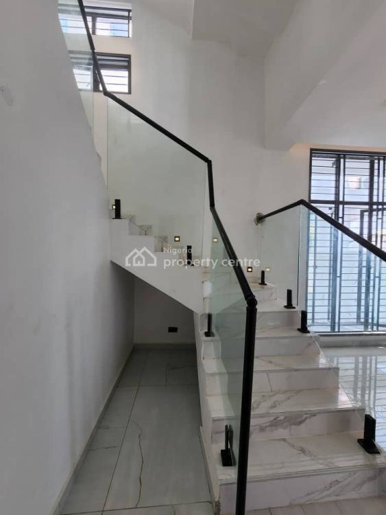 5 Bedrooms Fully Detached Duplex with One Room Bq, Off Admiralty Road, Lekki Phase 1, Lekki, Lagos, Detached Duplex for Sale