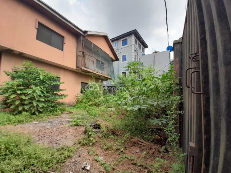 For Sale Dilapidated Building On 552.313 Sqm Land, Medina, Gbagada