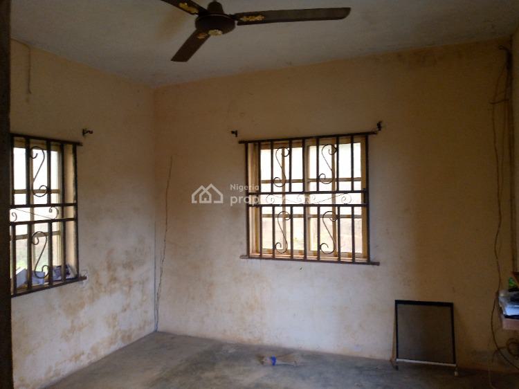 For Sale 2 Bedrooms Bungalow In A Serene Environment, Unity Drive